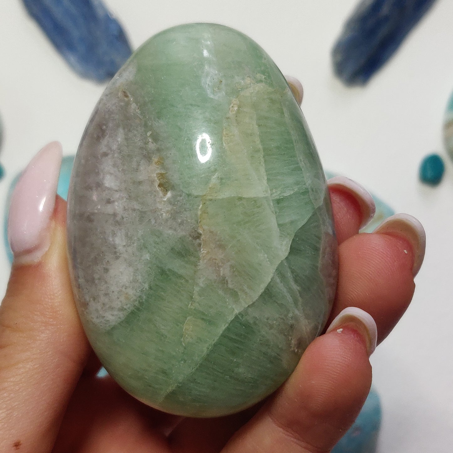 Fluorite Palm Stone (#13) - Simply Affinity
