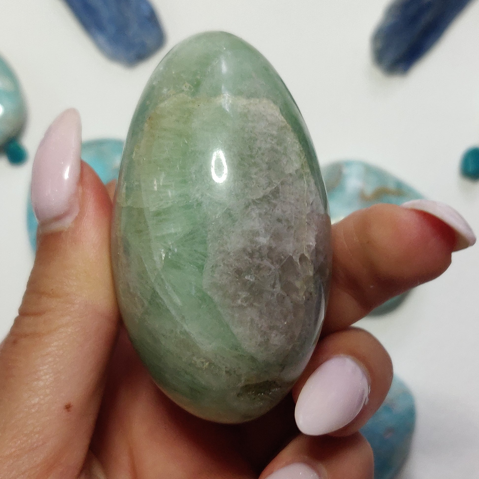 Fluorite Palm Stone (#13) - Simply Affinity