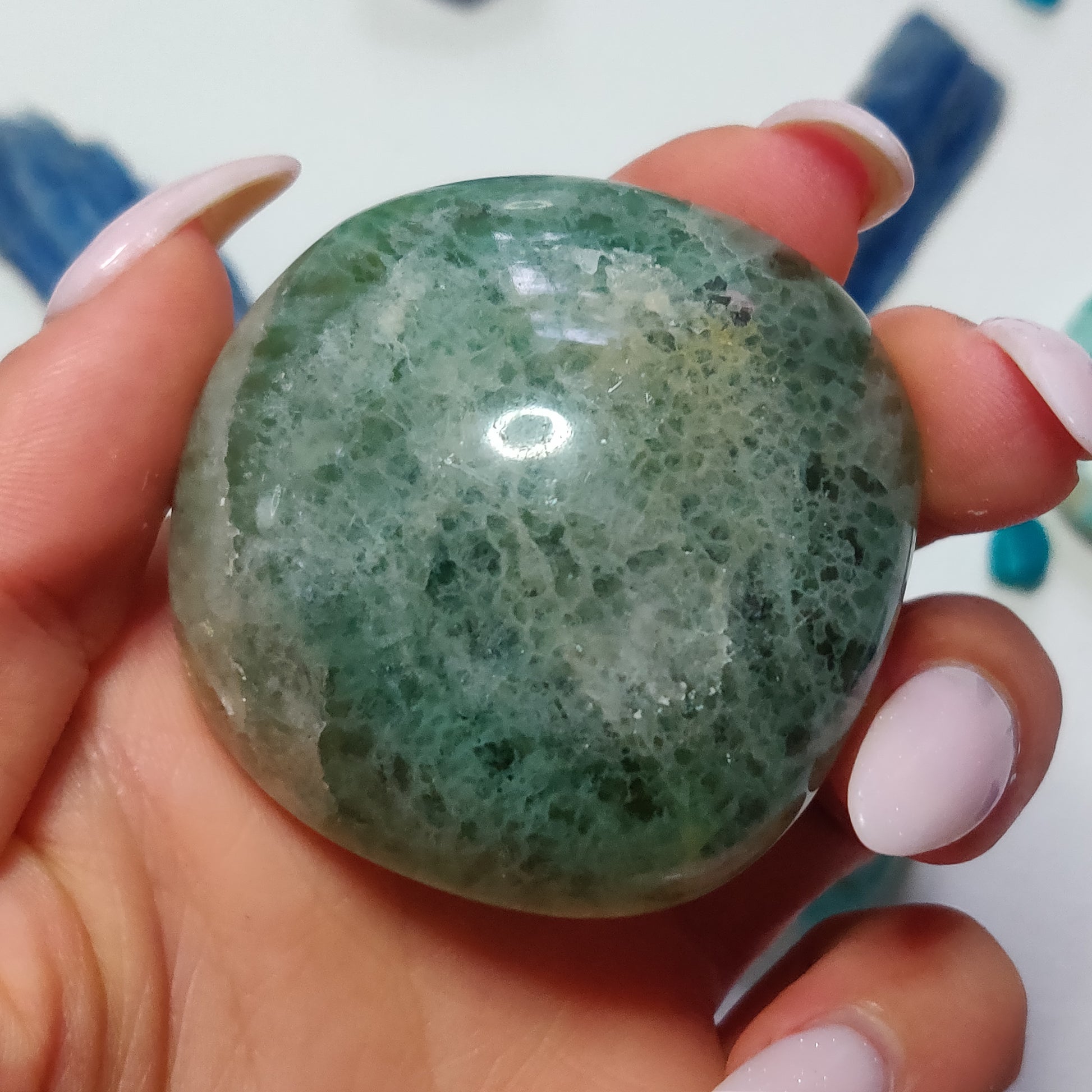 Fluorite Palm Stone (#17) - Simply Affinity