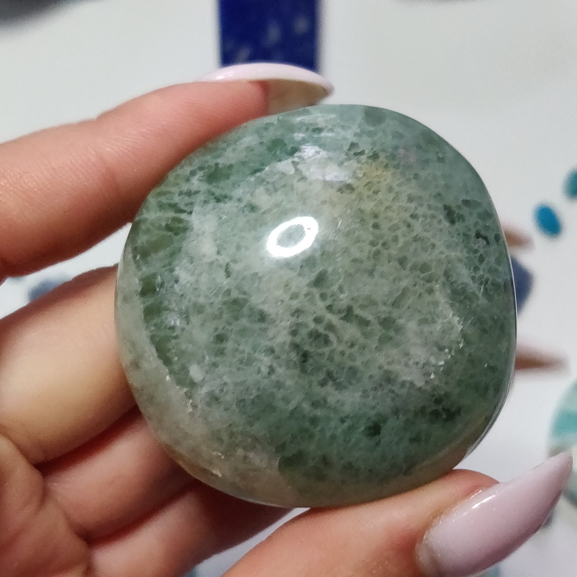 Fluorite Palm Stone (#17) - Simply Affinity