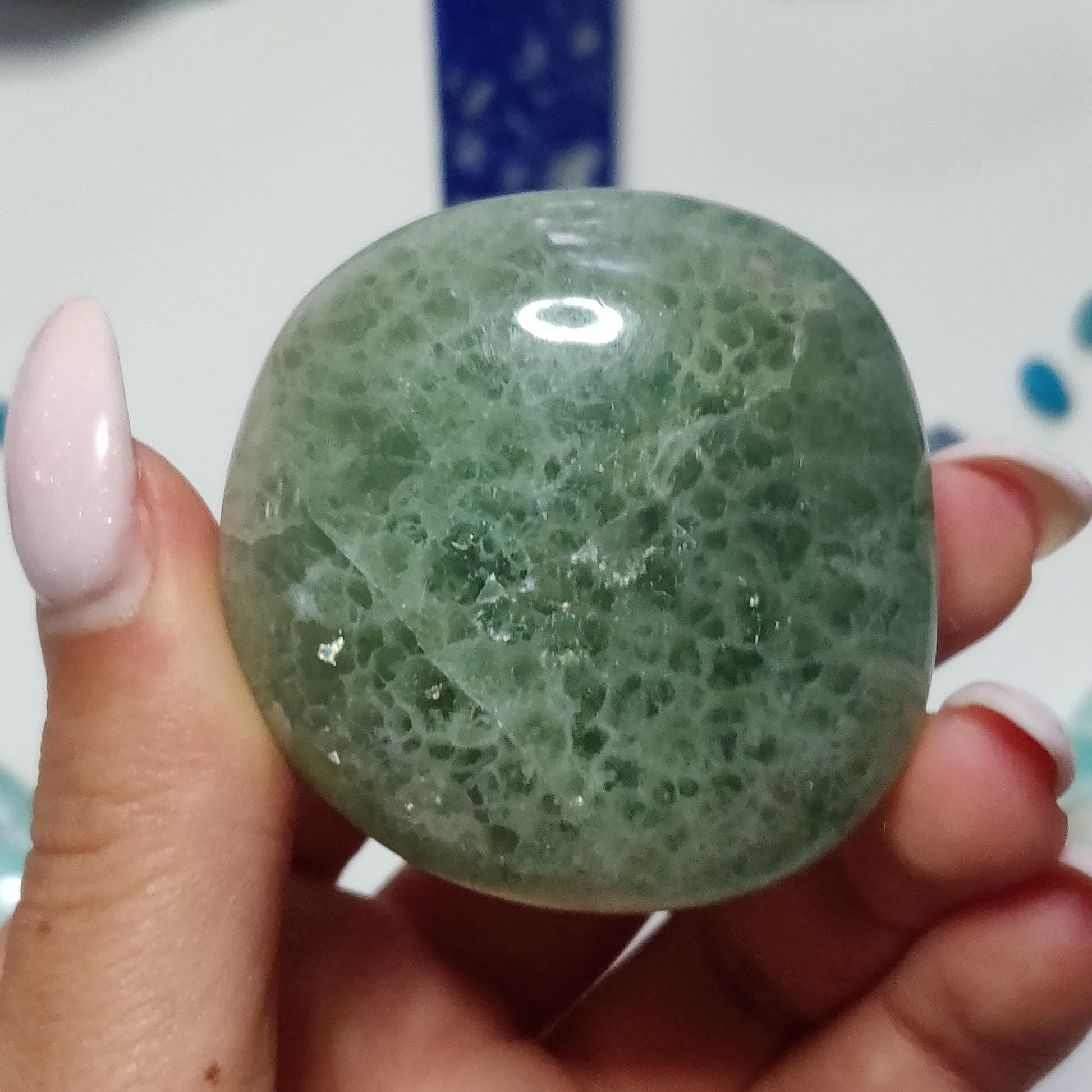Fluorite Palm Stone (#17) - Simply Affinity
