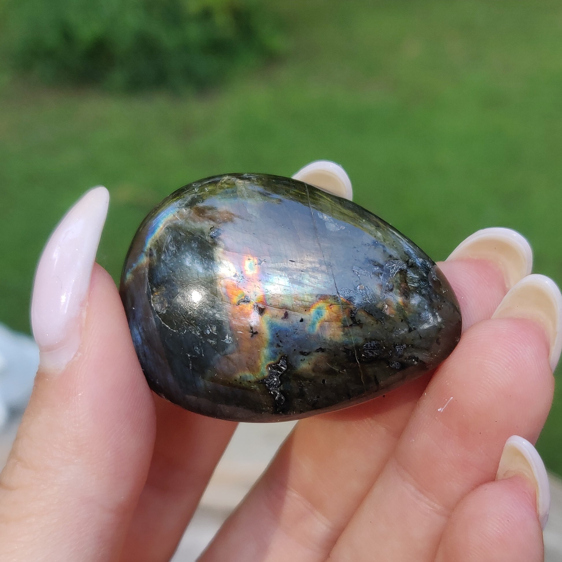 Labradorite Pocket Stone (#219) - Simply Affinity