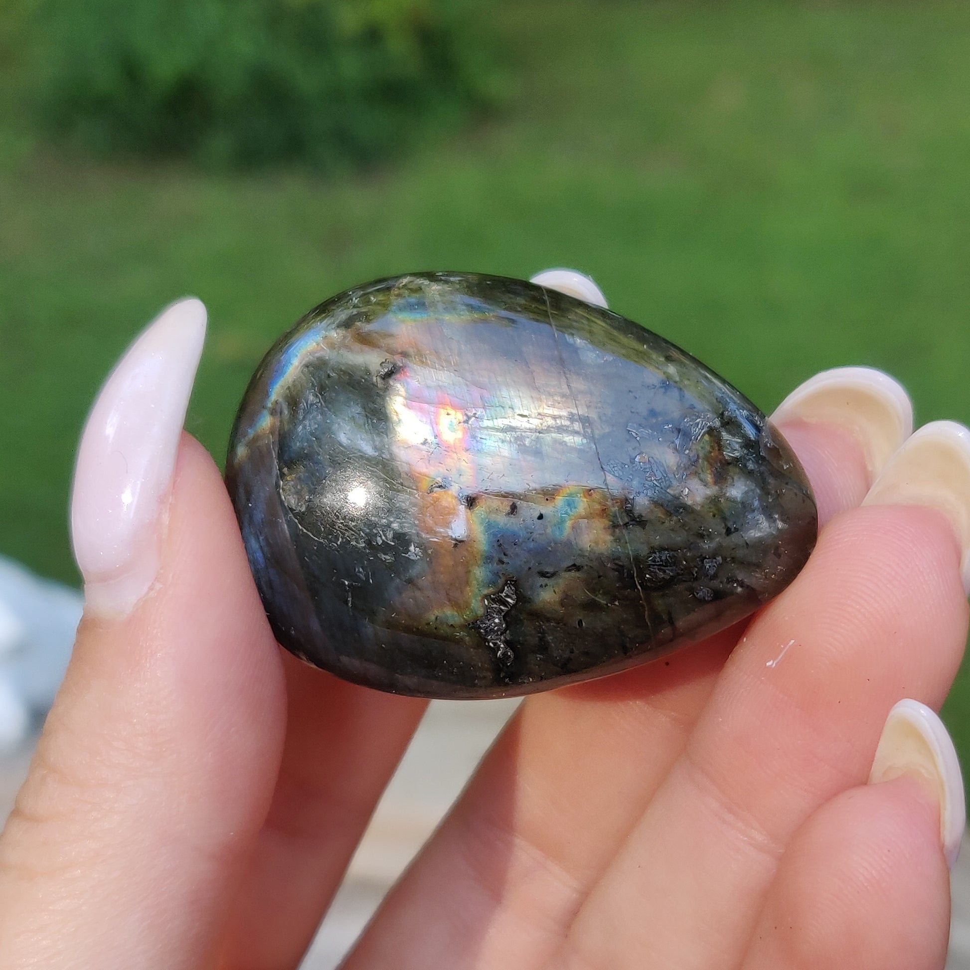 Labradorite Pocket Stone (#219) - Simply Affinity
