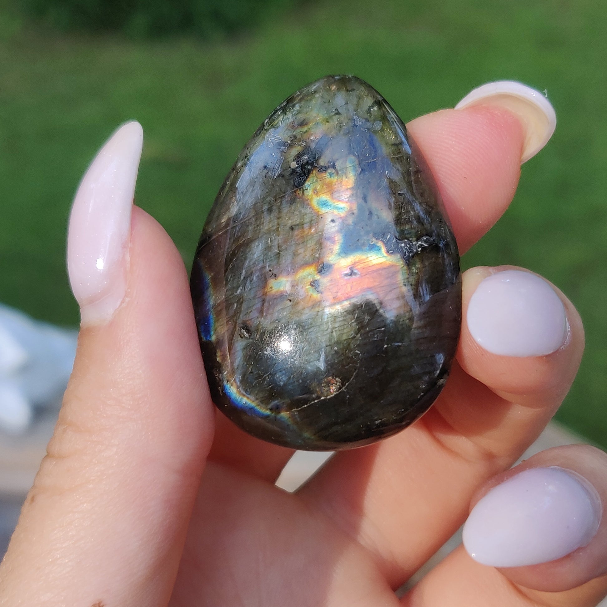 Labradorite Pocket Stone (#219) - Simply Affinity