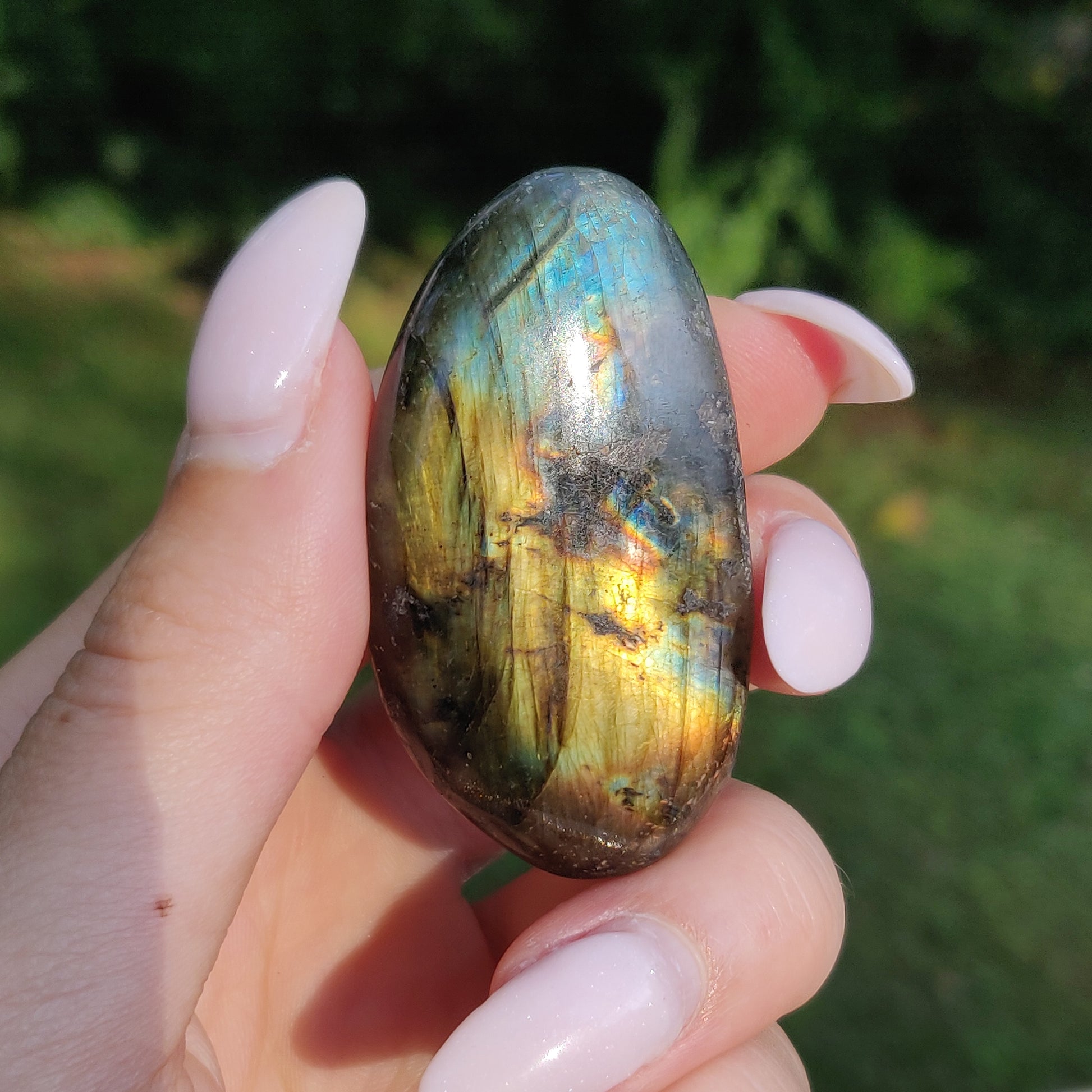 Labradorite Pocket Stone (#236) - Simply Affinity
