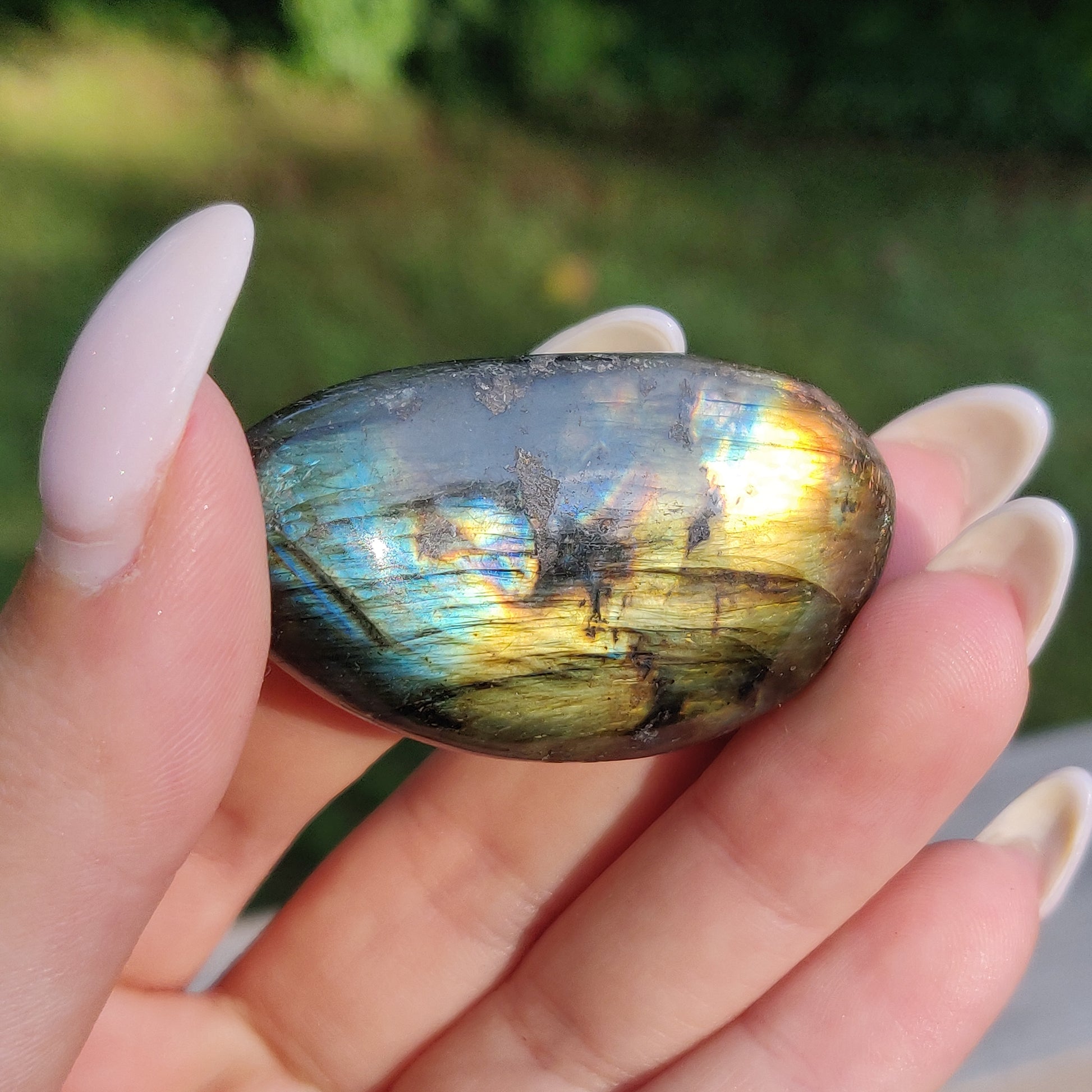 Labradorite Pocket Stone (#236) - Simply Affinity