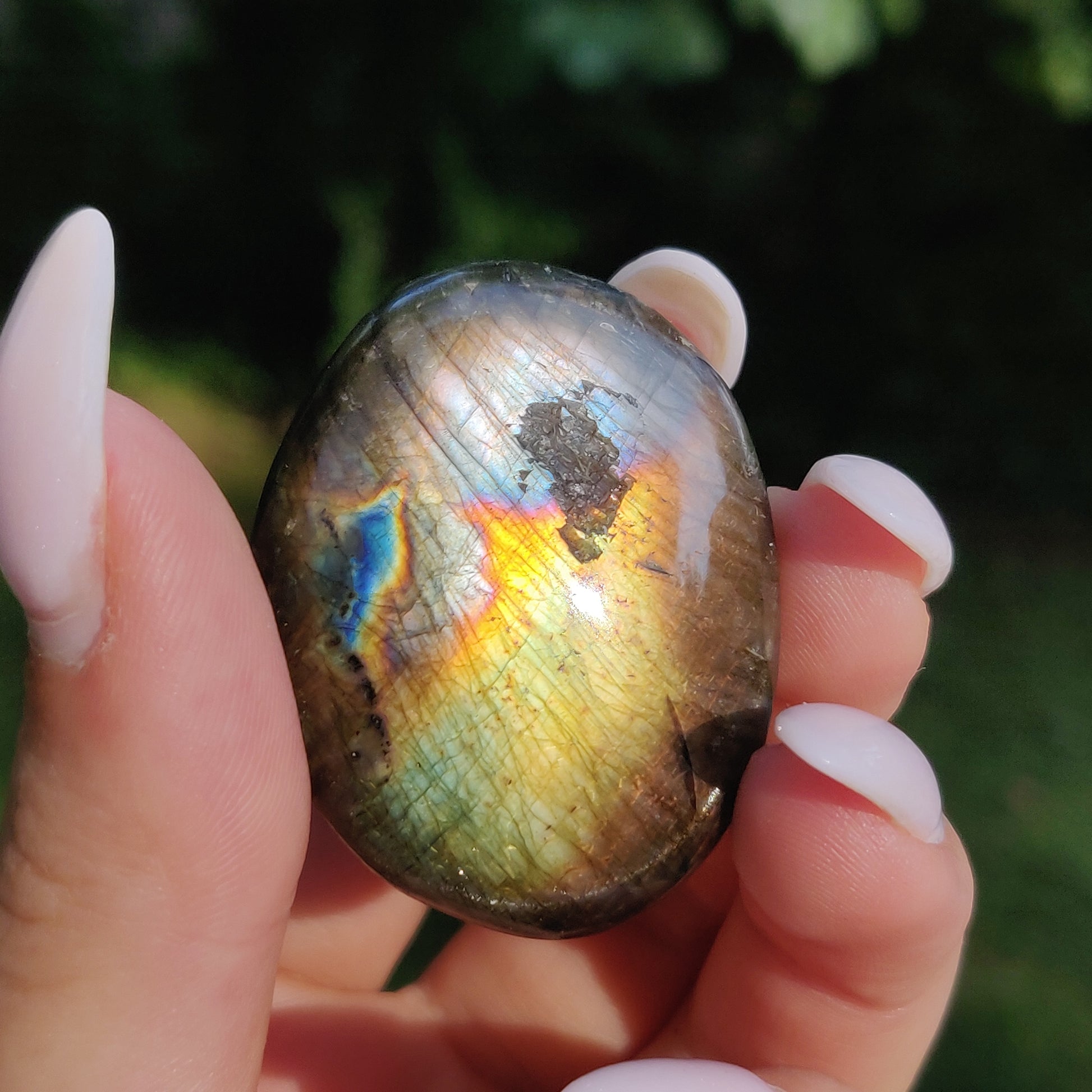 Labradorite Pocket Stone (#199) - Simply Affinity