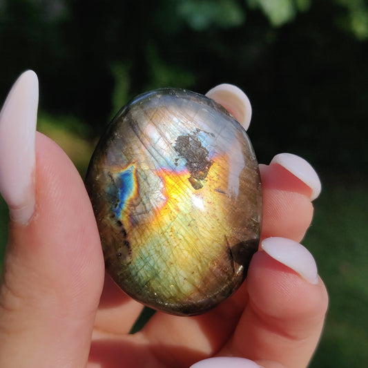 Labradorite Pocket Stone (#199) - Simply Affinity