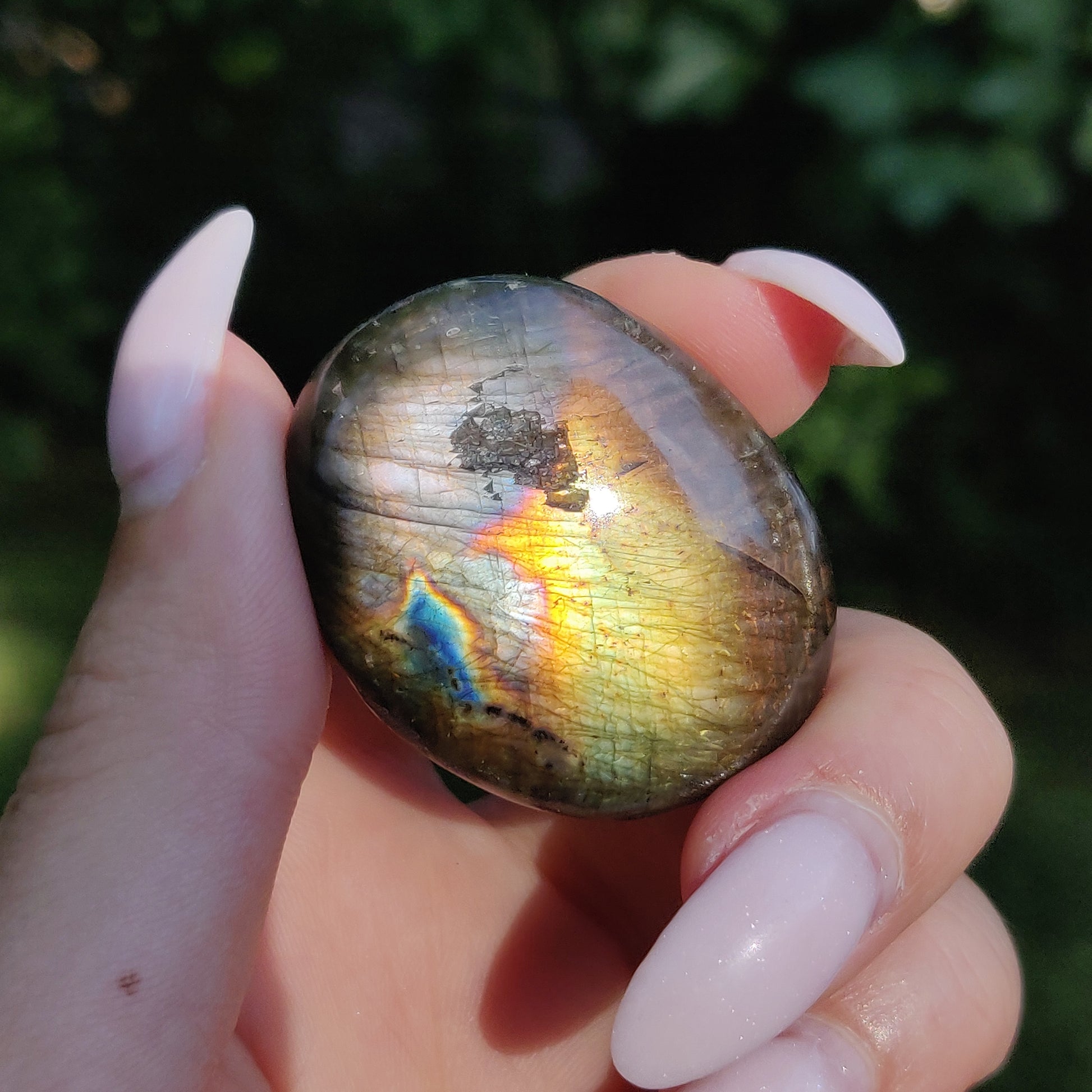 Labradorite Pocket Stone (#199) - Simply Affinity