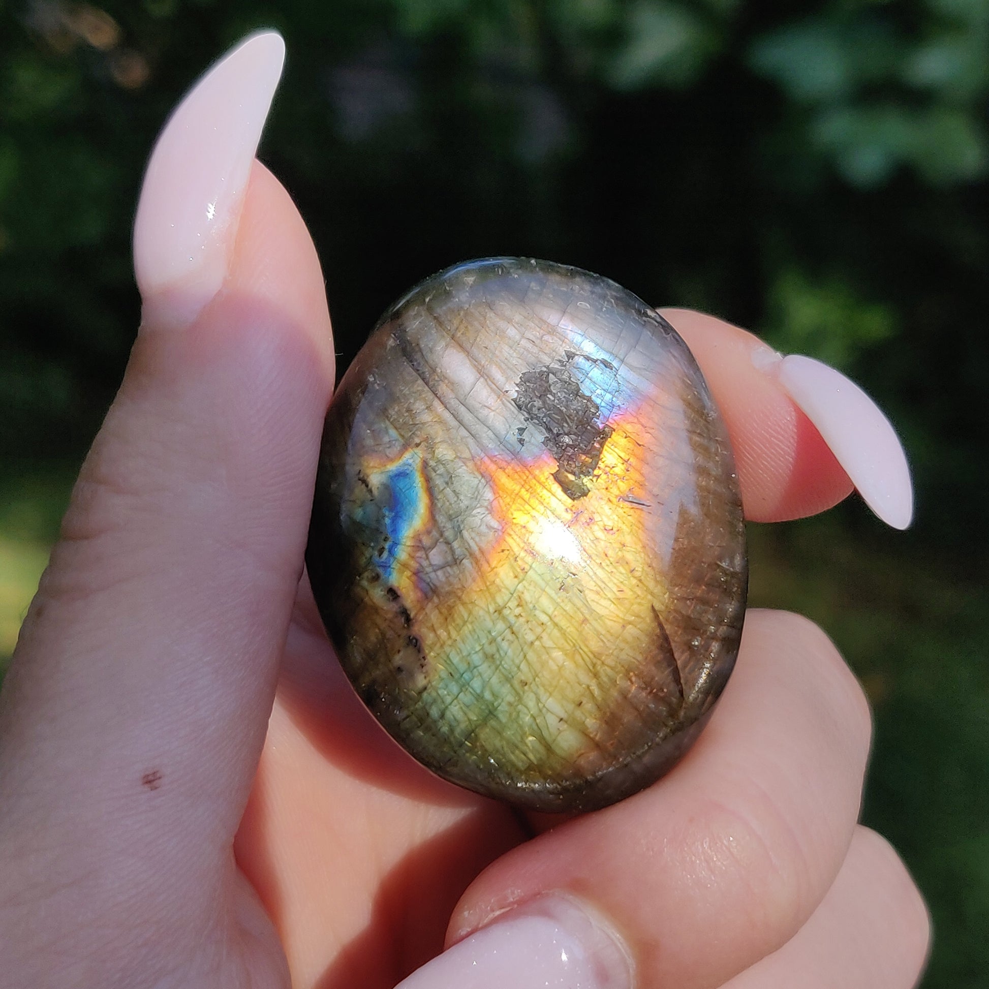 Labradorite Pocket Stone (#199) - Simply Affinity