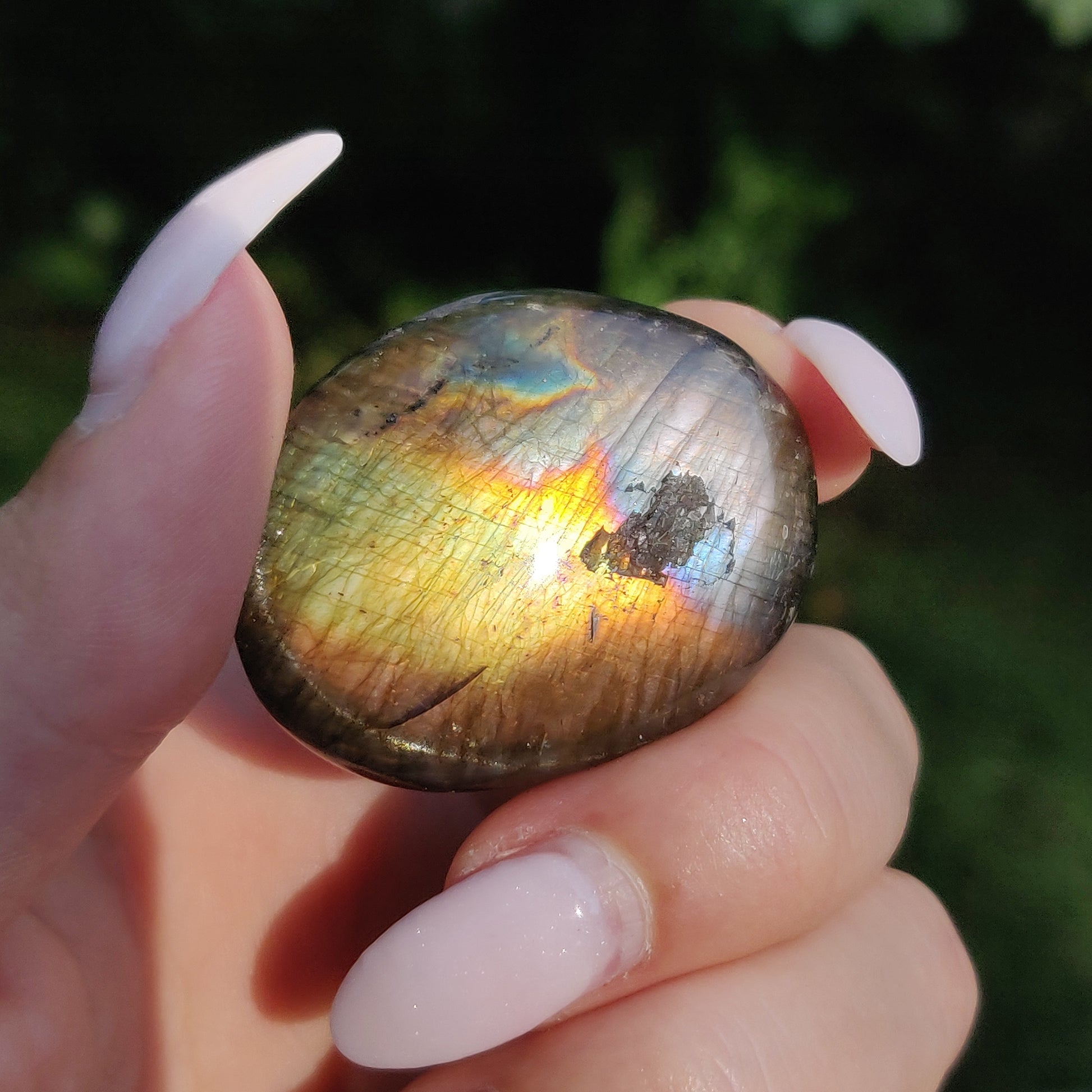 Labradorite Pocket Stone (#199) - Simply Affinity