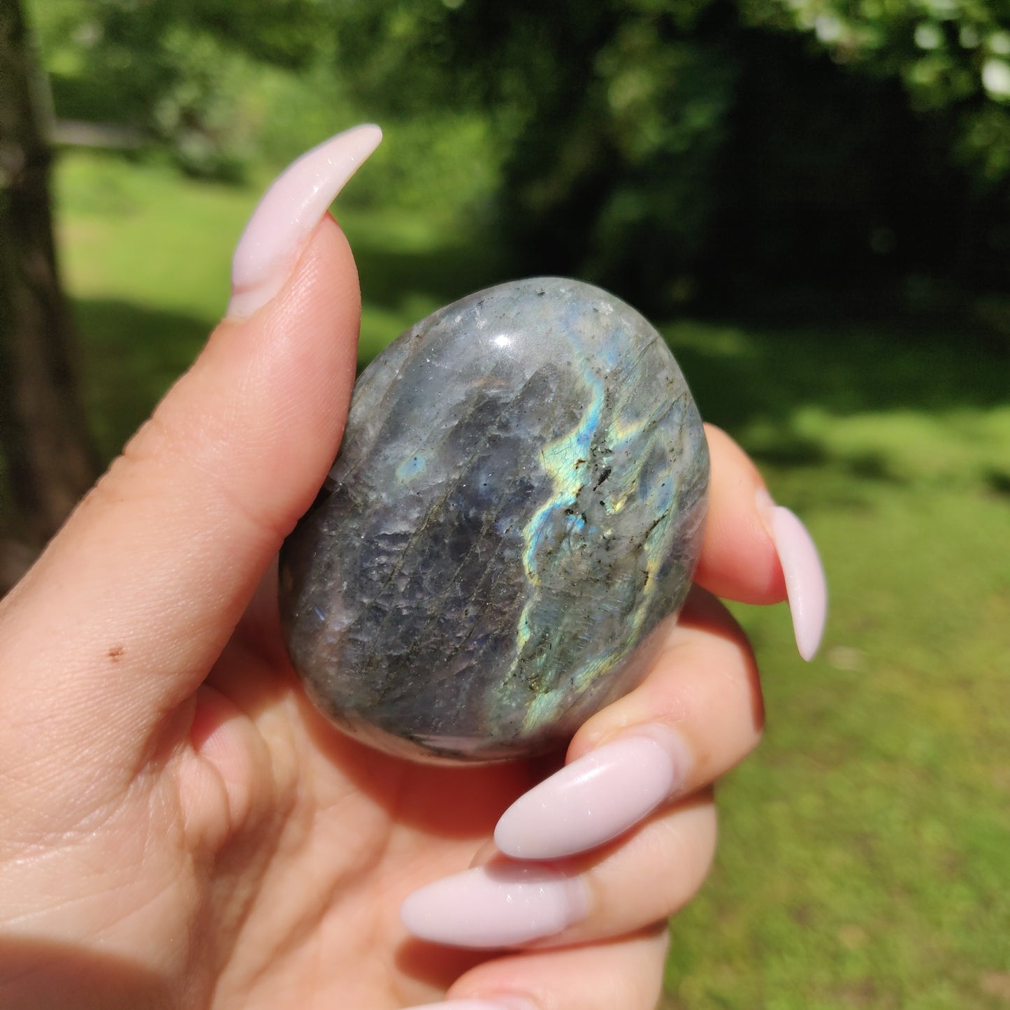 Labradorite Palm Stone (#36) - Simply Affinity