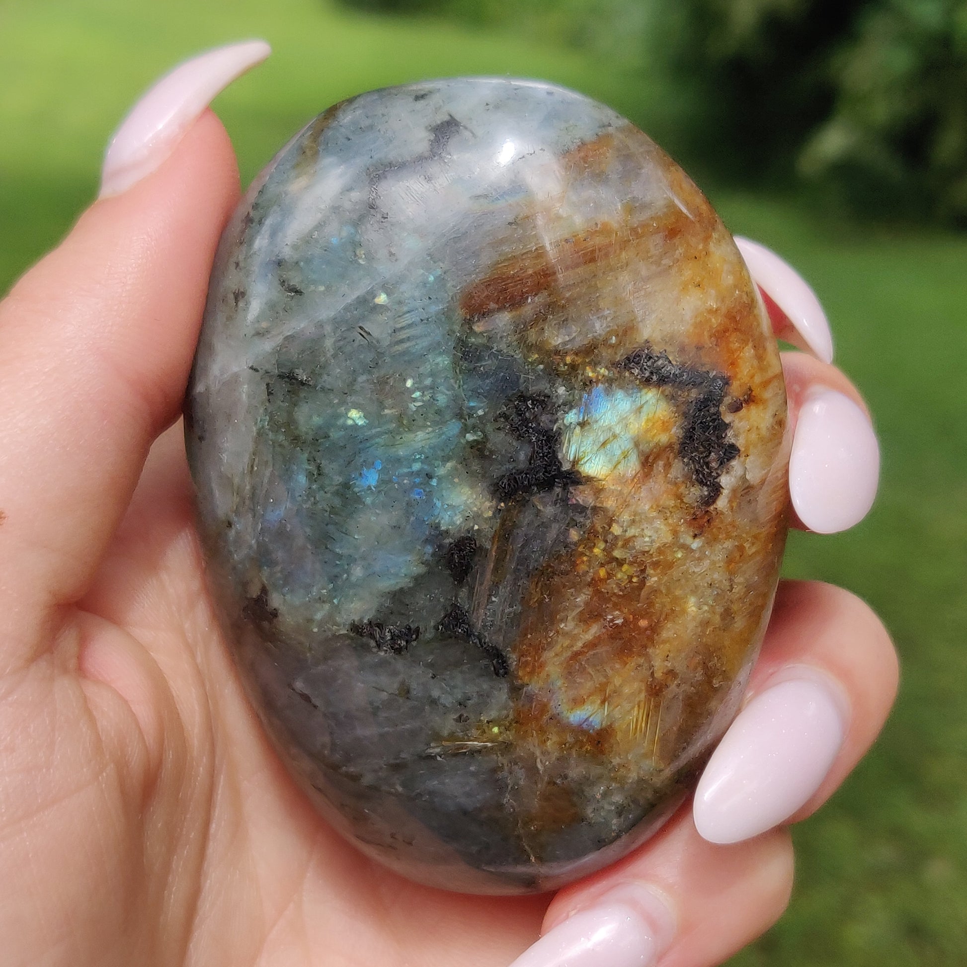 Labradorite Palm Stone (#81) - Simply Affinity