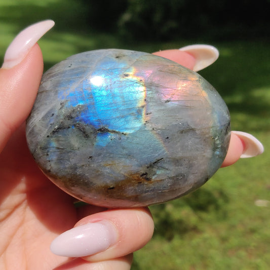 Labradorite Palm Stone (#81) - Simply Affinity