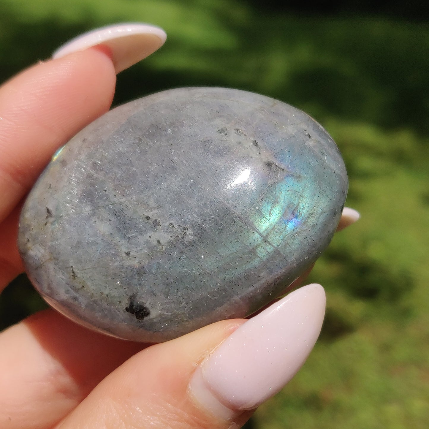 Labradorite Palm Stone (#184) - Simply Affinity