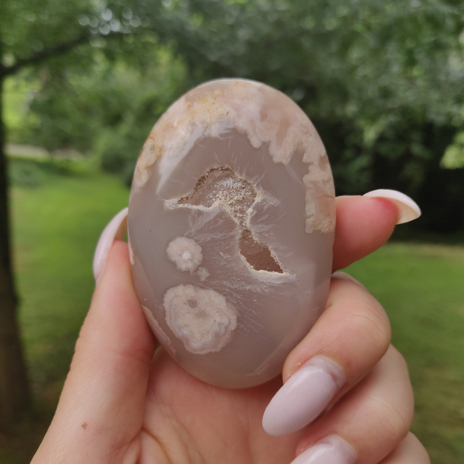 Flower Agate Palm Stone (#57) - Simply Affinity