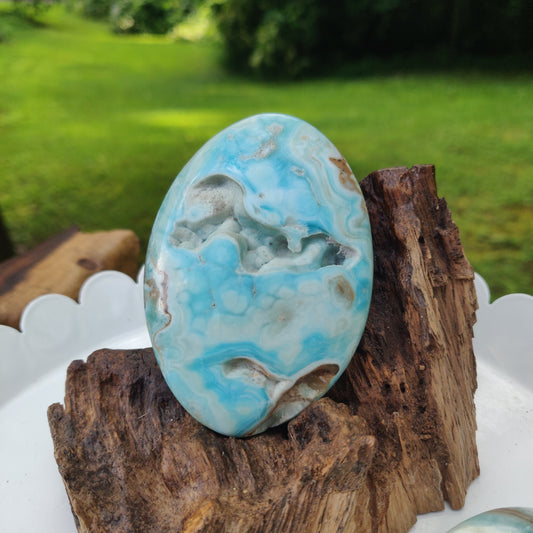 Blue Aragonite Palm Stone (#15) - Simply Affinity