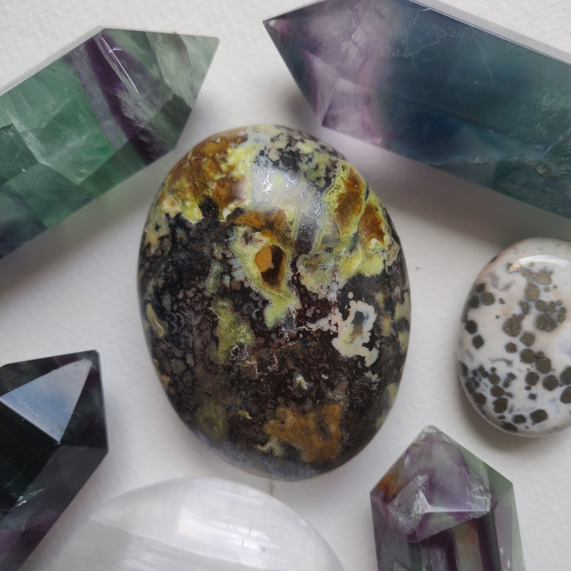 Matrix Green Opal Palm Stone (#1) - Simply Affinity
