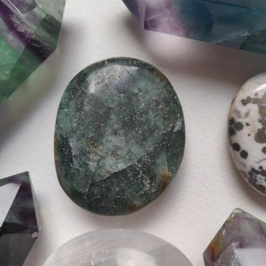Fuchsite Palm Stone (#7) - Simply Affinity