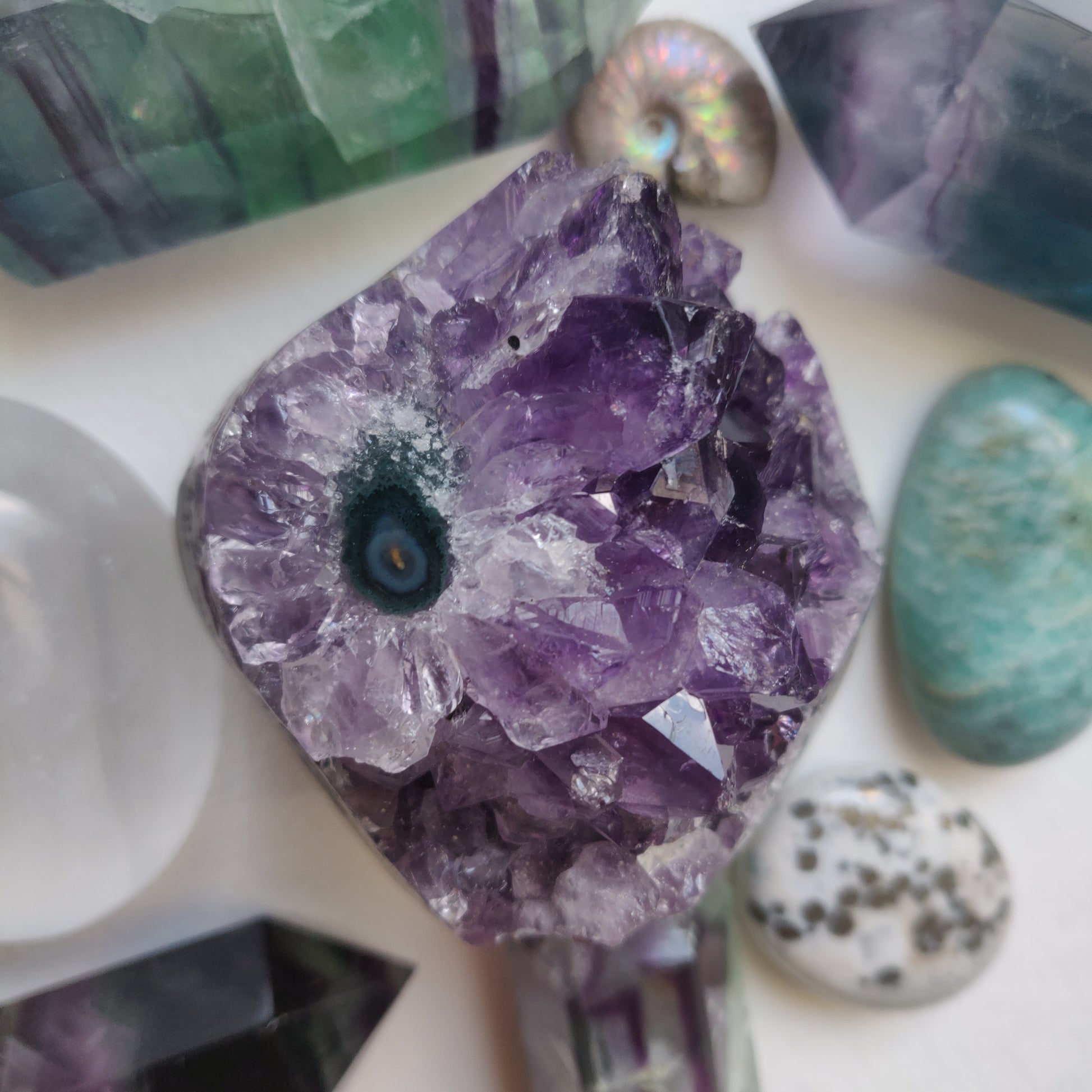 Amethyst Geode Free Form, Polished (#1A) - Simply Affinity
