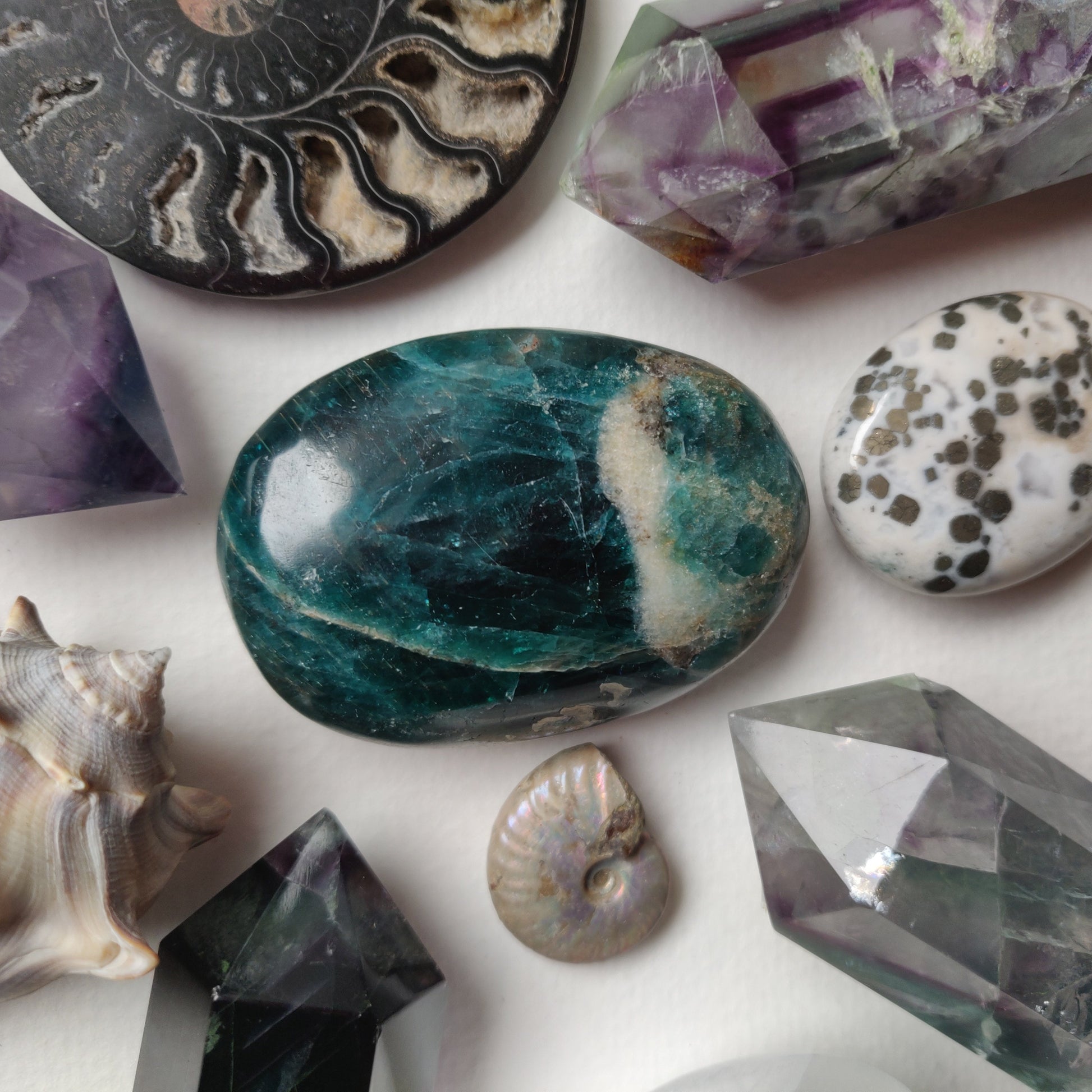Blue Apatite Palm Stone (#1) - Simply Affinity