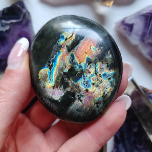 Labradorite Palm Stone (#161) - Simply Affinity