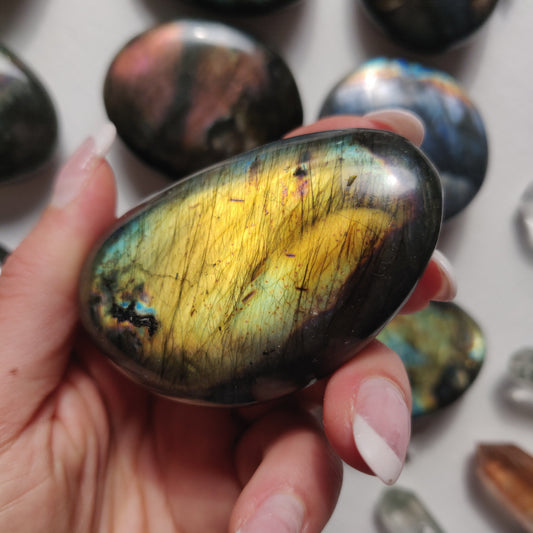 Labradorite Palm Stone (#259) - Simply Affinity