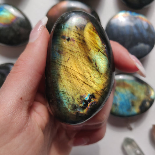 Labradorite Palm Stone (#259) - Simply Affinity