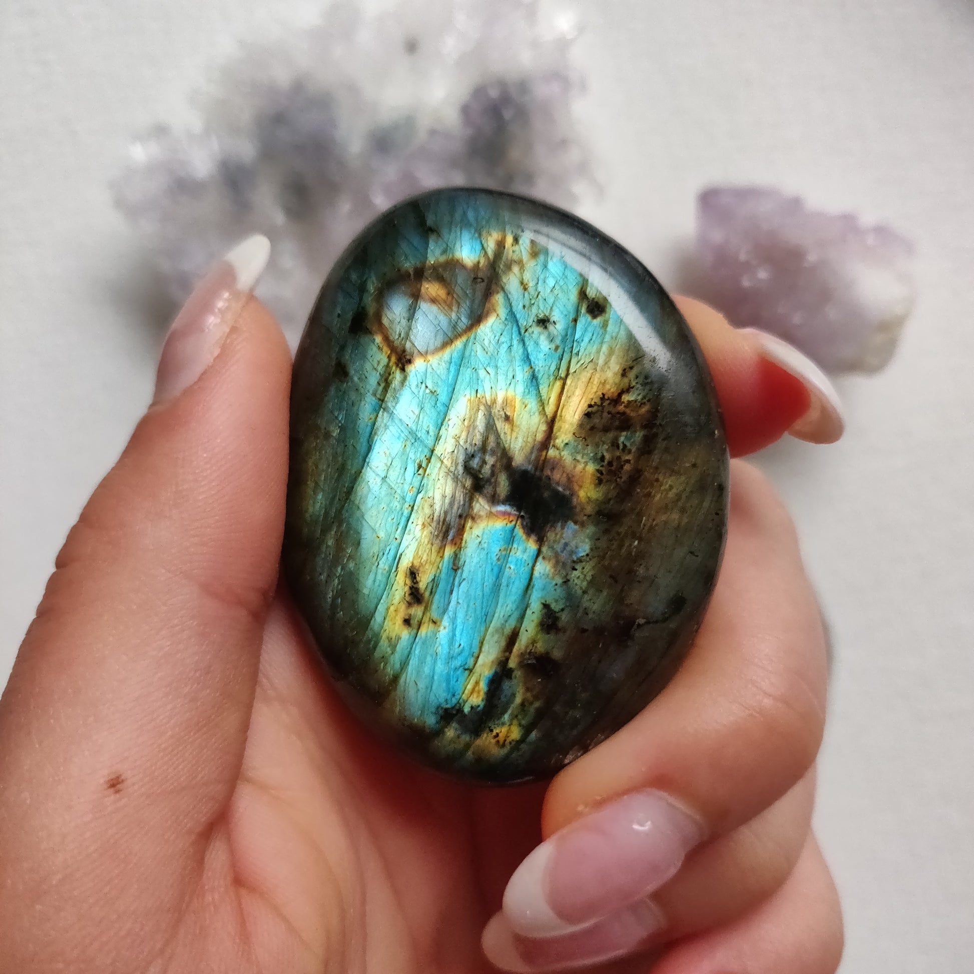 Labradorite Palm Stone (#260) - Simply Affinity
