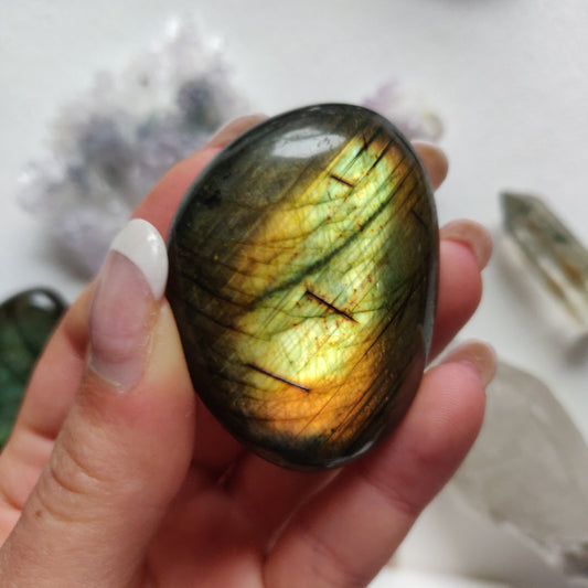 Labradorite Palm Stone (#263) - Simply Affinity