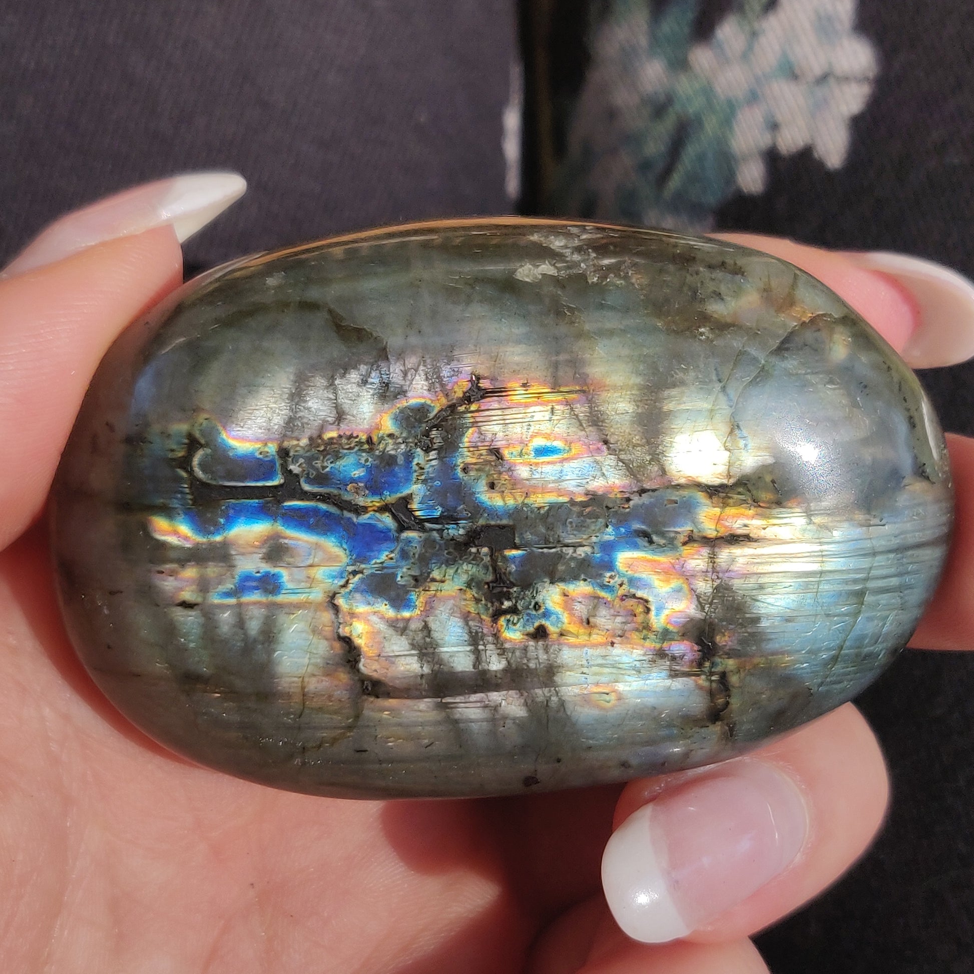 Labradorite Palm Stone (#186) - Simply Affinity