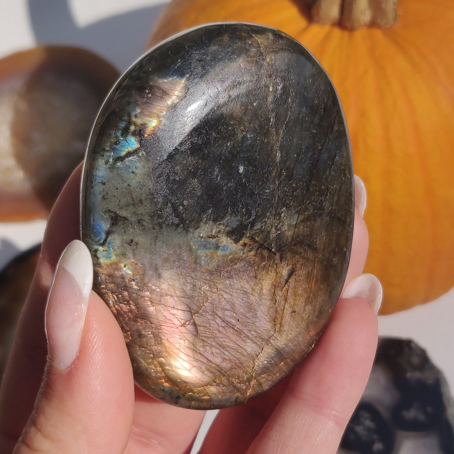 Labradorite Palm Stone (#194) - Simply Affinity