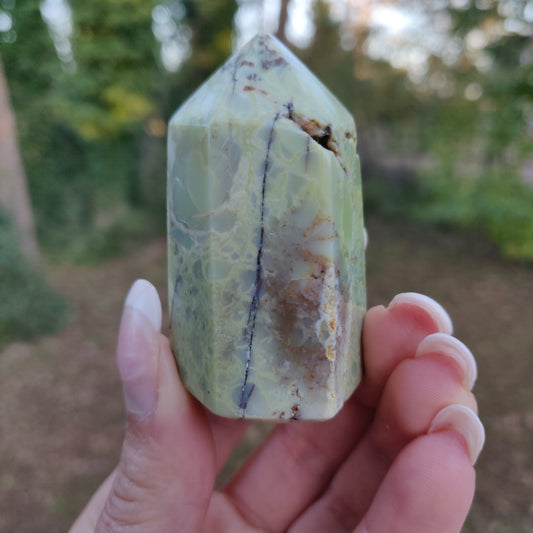 Green Opal Point (#11) - Simply Affinity