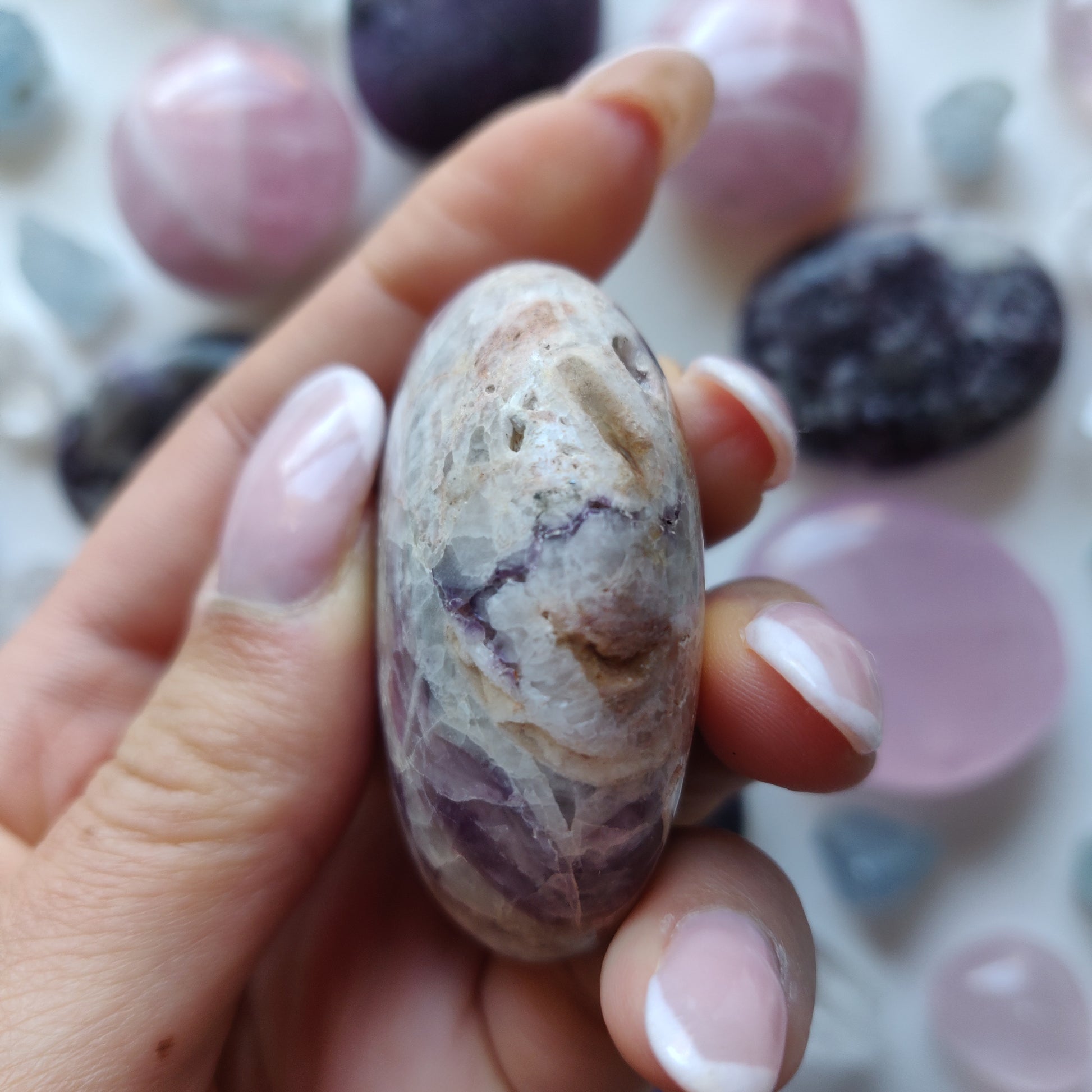 Chevron Amethyst Palm Stone (#15) - Simply Affinity