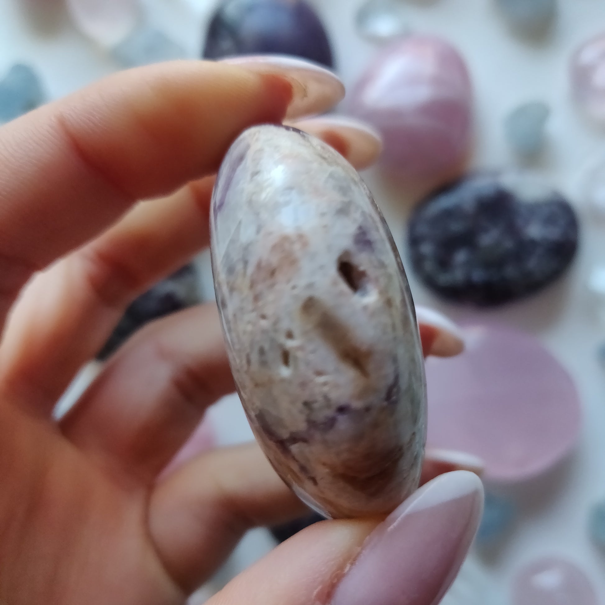 Chevron Amethyst Palm Stone (#15) - Simply Affinity
