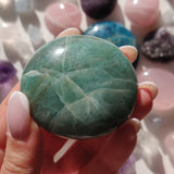 Green Aventurine Palm Stone (#8) - Simply Affinity