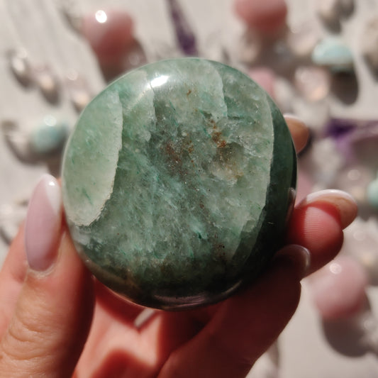 Green Aventurine Palm Stone (#9) - Simply Affinity