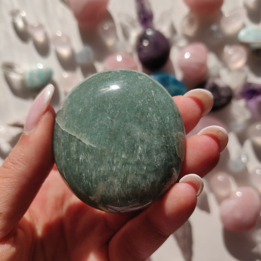 Green Aventurine Palm Stone (#11) - Simply Affinity