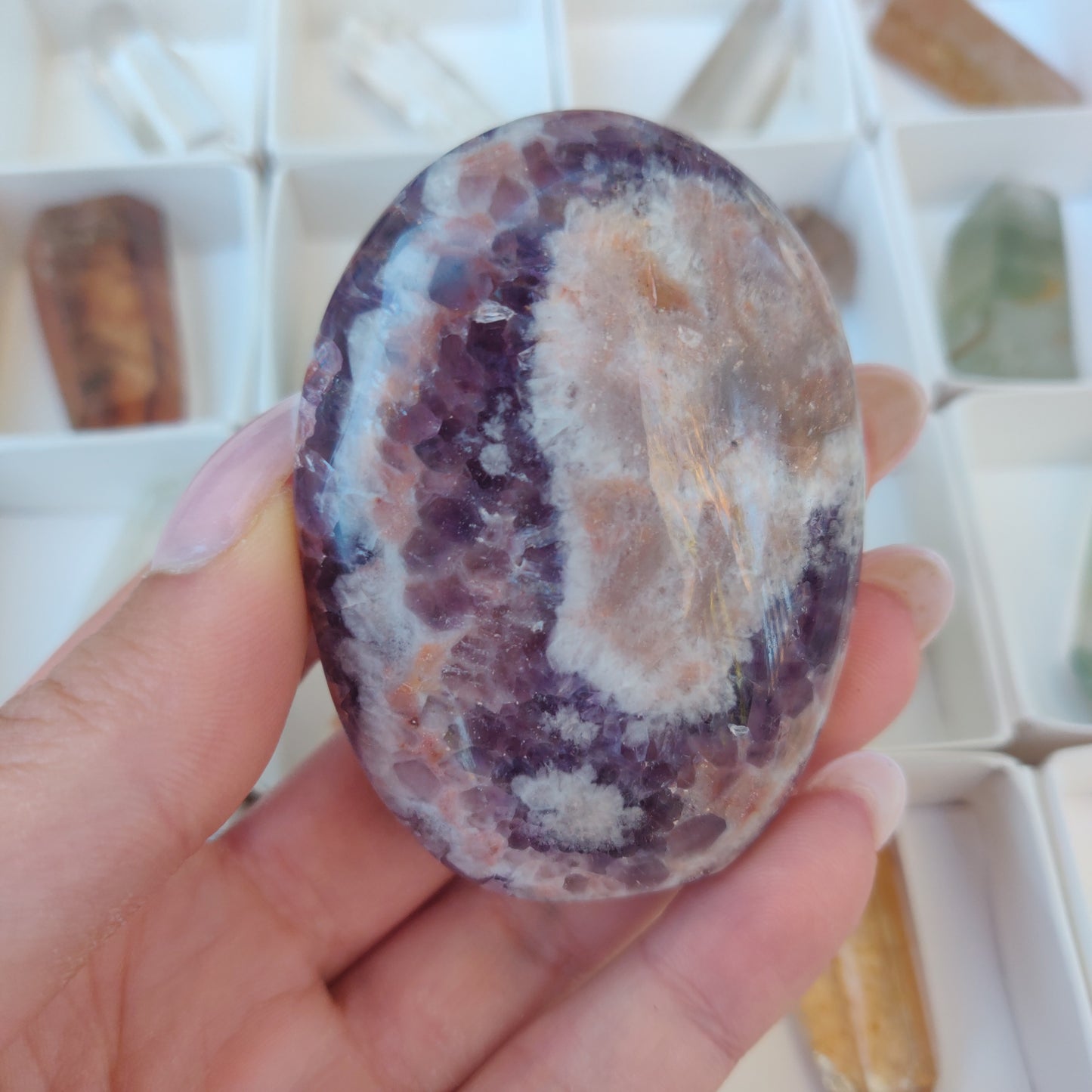 Chevron Amethyst Palm Stone (#20) - Simply Affinity