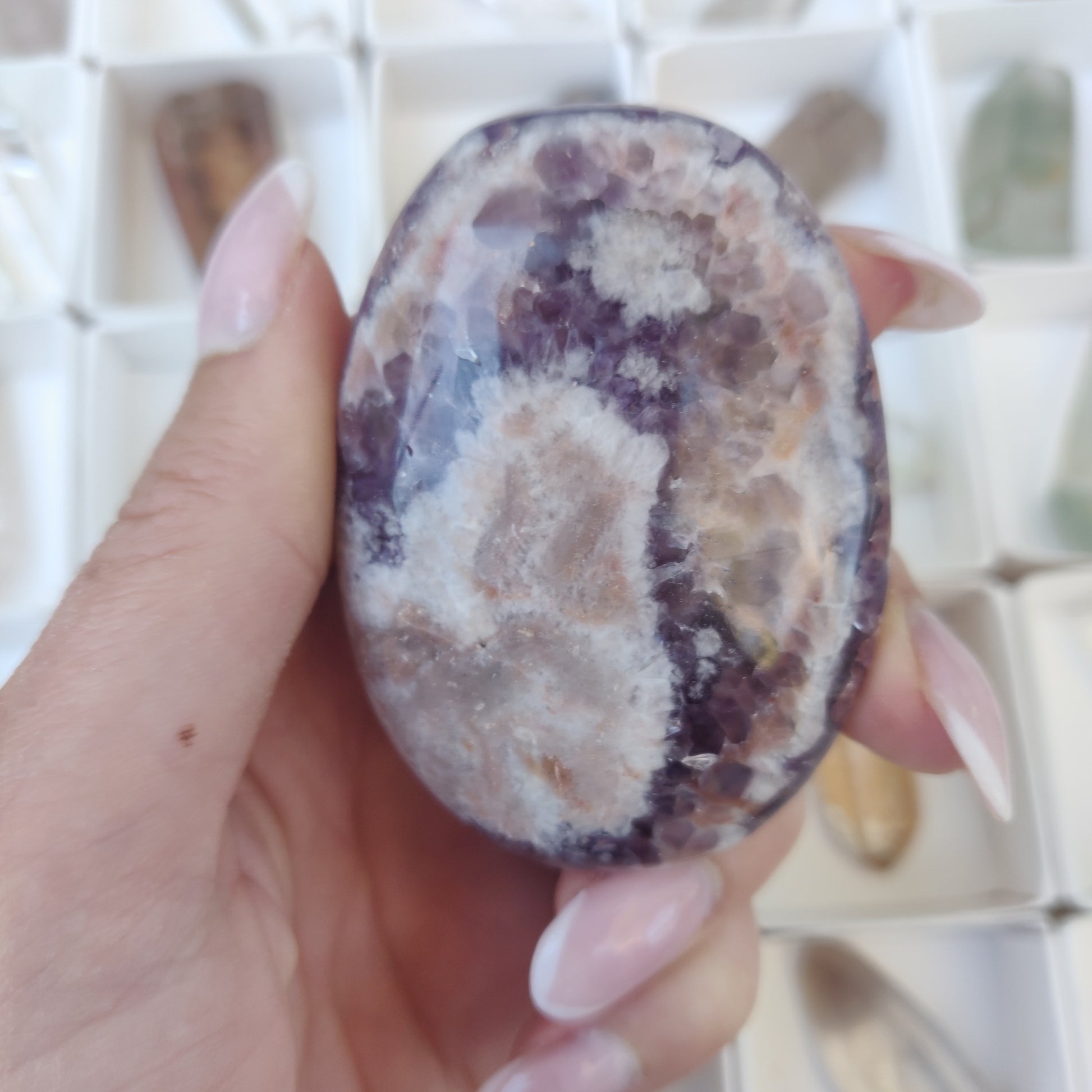 Chevron Amethyst Palm Stone (#20) - Simply Affinity