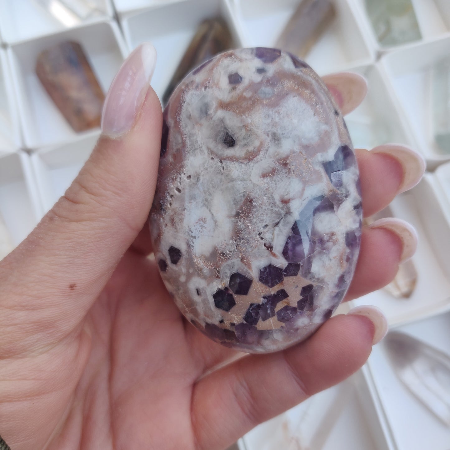 Chevron Amethyst Palm Stone (#20) - Simply Affinity