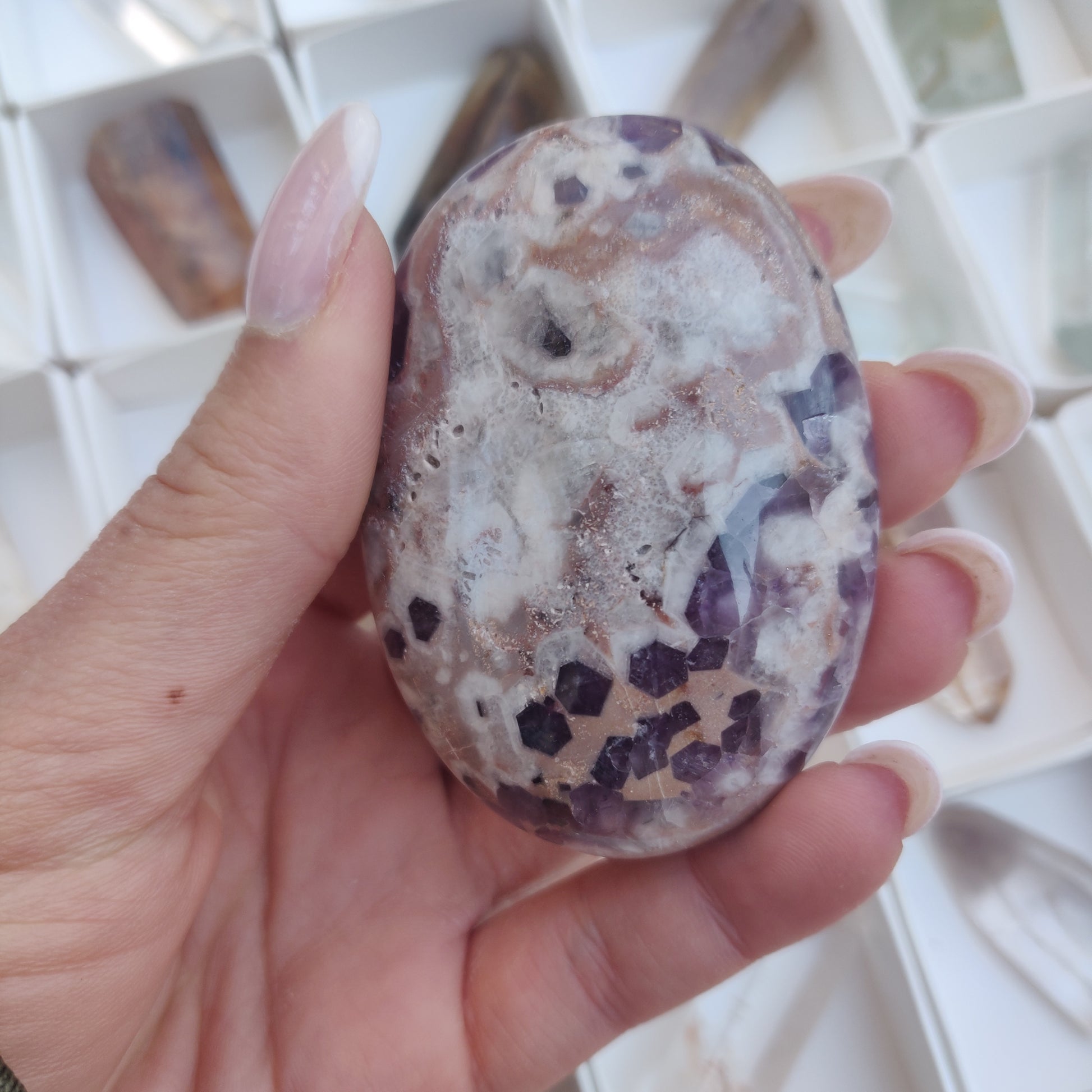 Chevron Amethyst Palm Stone (#20) - Simply Affinity