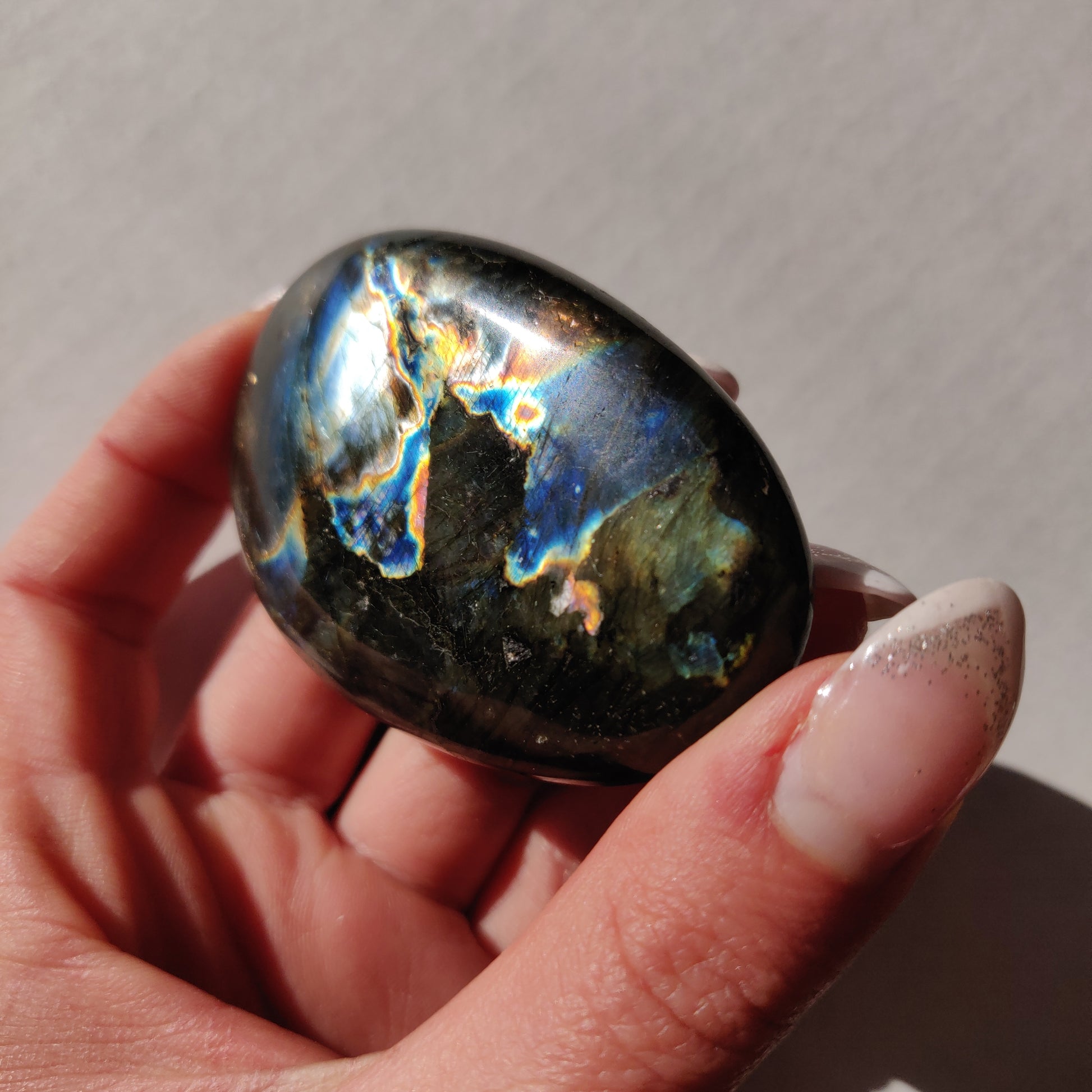 Labradorite Palm Stone (#35) - Simply Affinity
