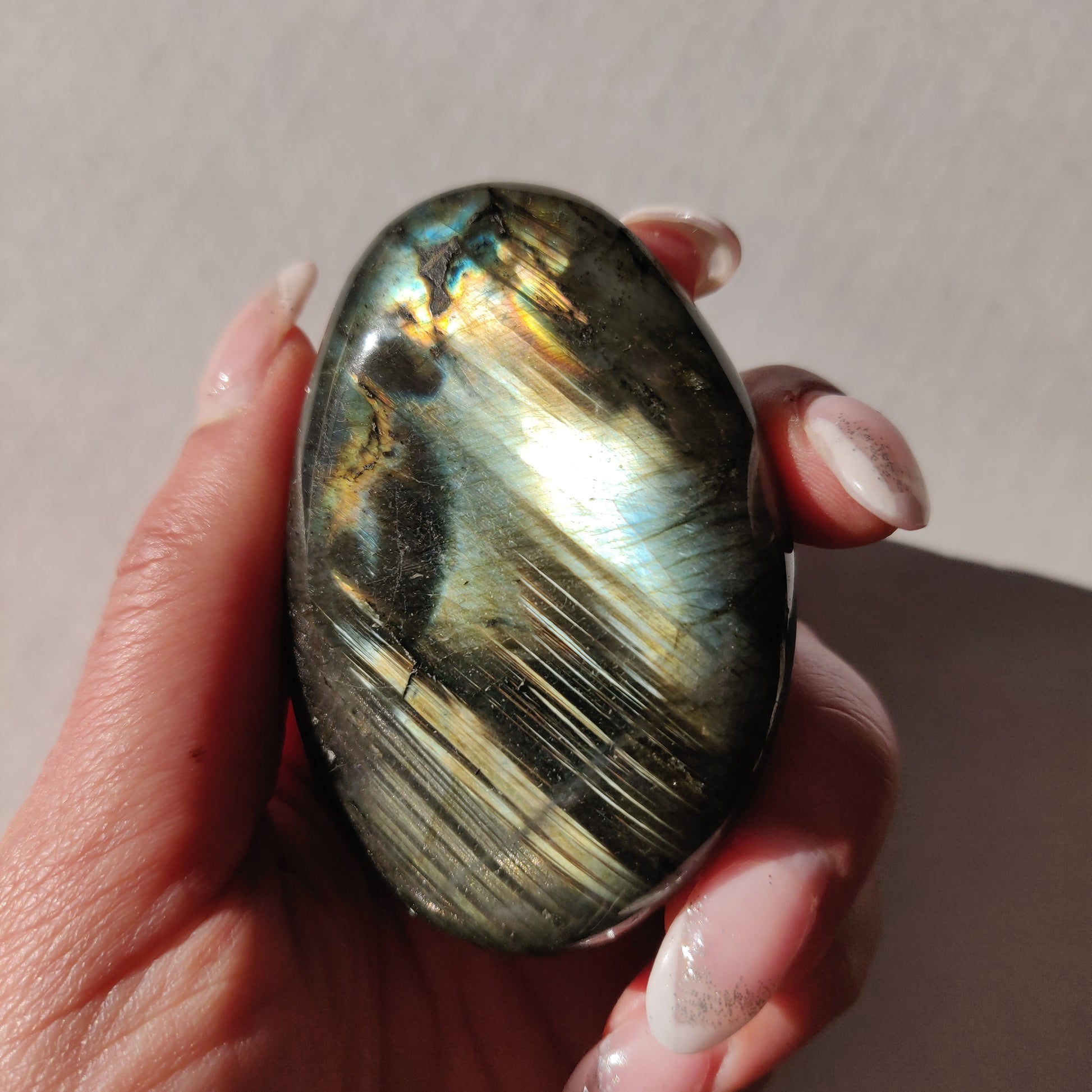 Labradorite Palm Stone (#63) - Simply Affinity