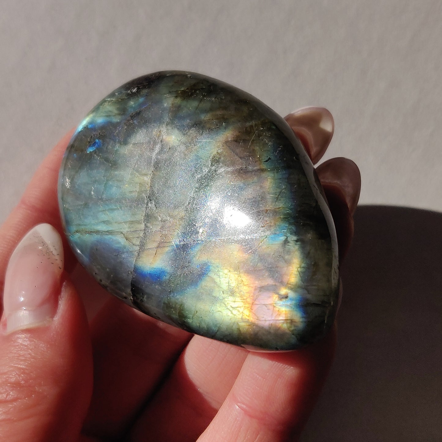 Labradorite Palm Stone (#162) - Simply Affinity