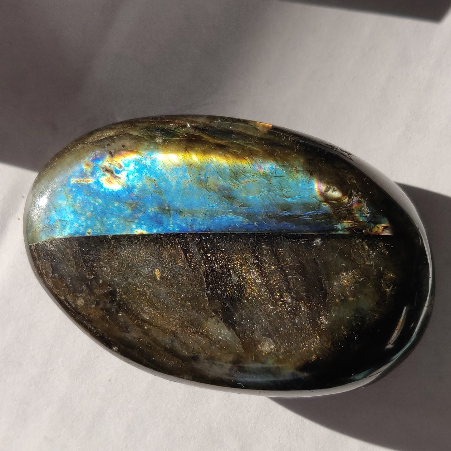 Labradorite Palm Stone (#189) - Simply Affinity