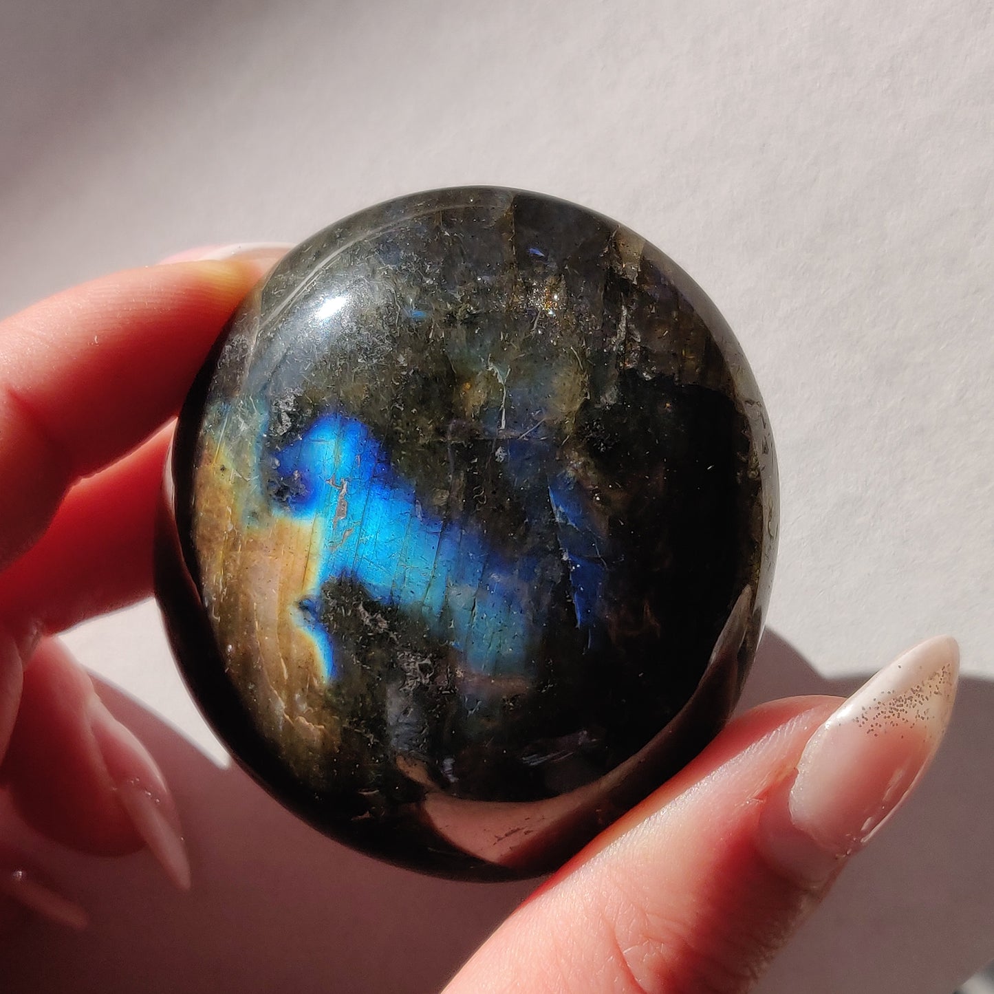 Labradorite Palm Stone (#240) - Simply Affinity