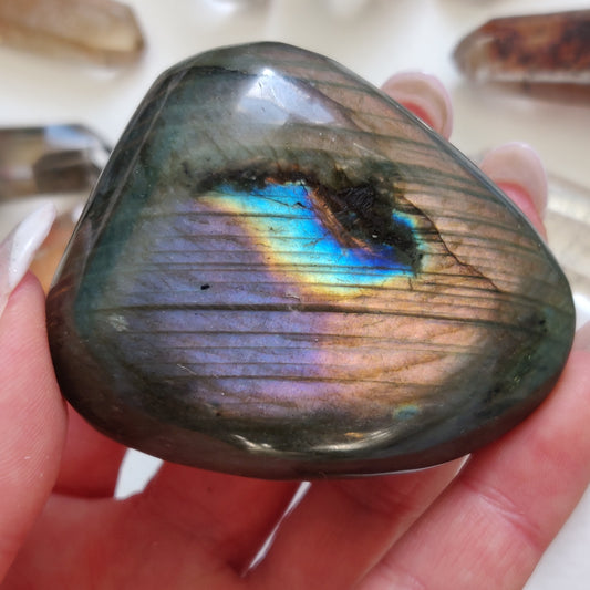Labradorite Palm Stone (#276) - Simply Affinity