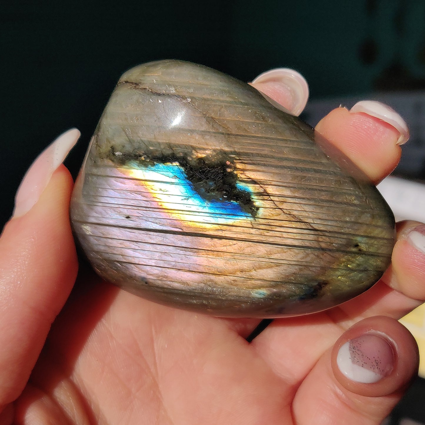Labradorite Palm Stone (#276) - Simply Affinity