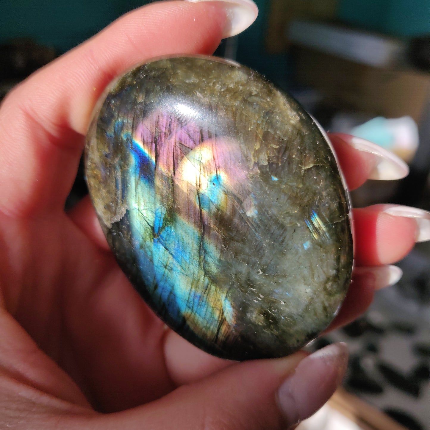 Labradorite Palm Stone (#279) - Simply Affinity